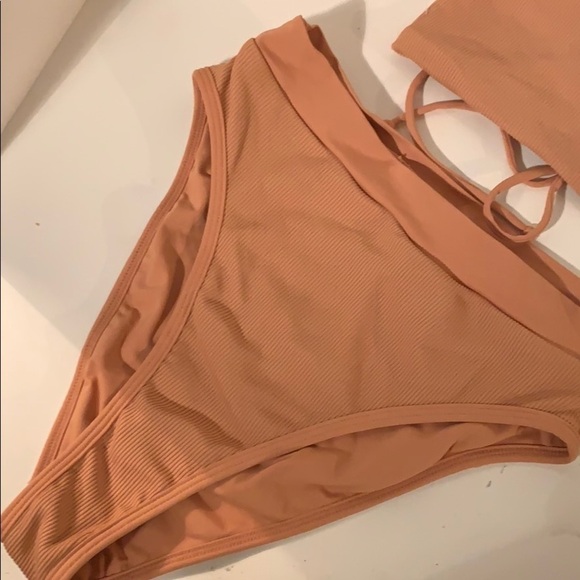 Lspace bikini NWOT - Picture 2 of 9